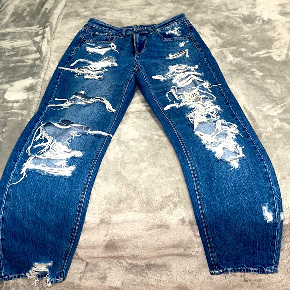 American eagle high rise mom jeans